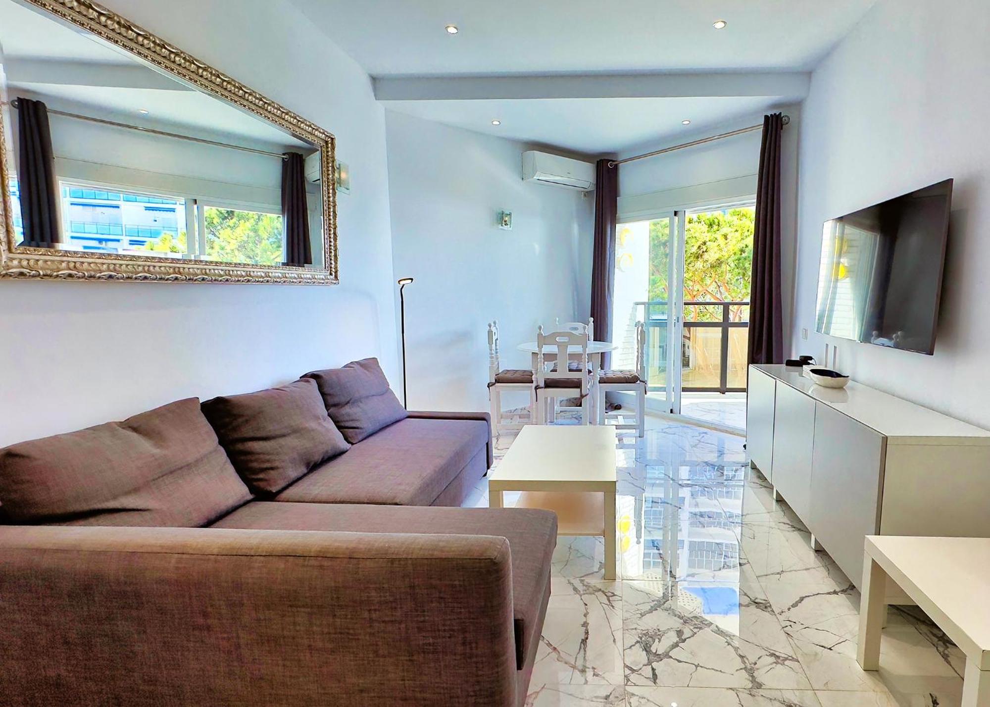 Skol 424 Stunning One-bedroom With Sea Views Apartament *