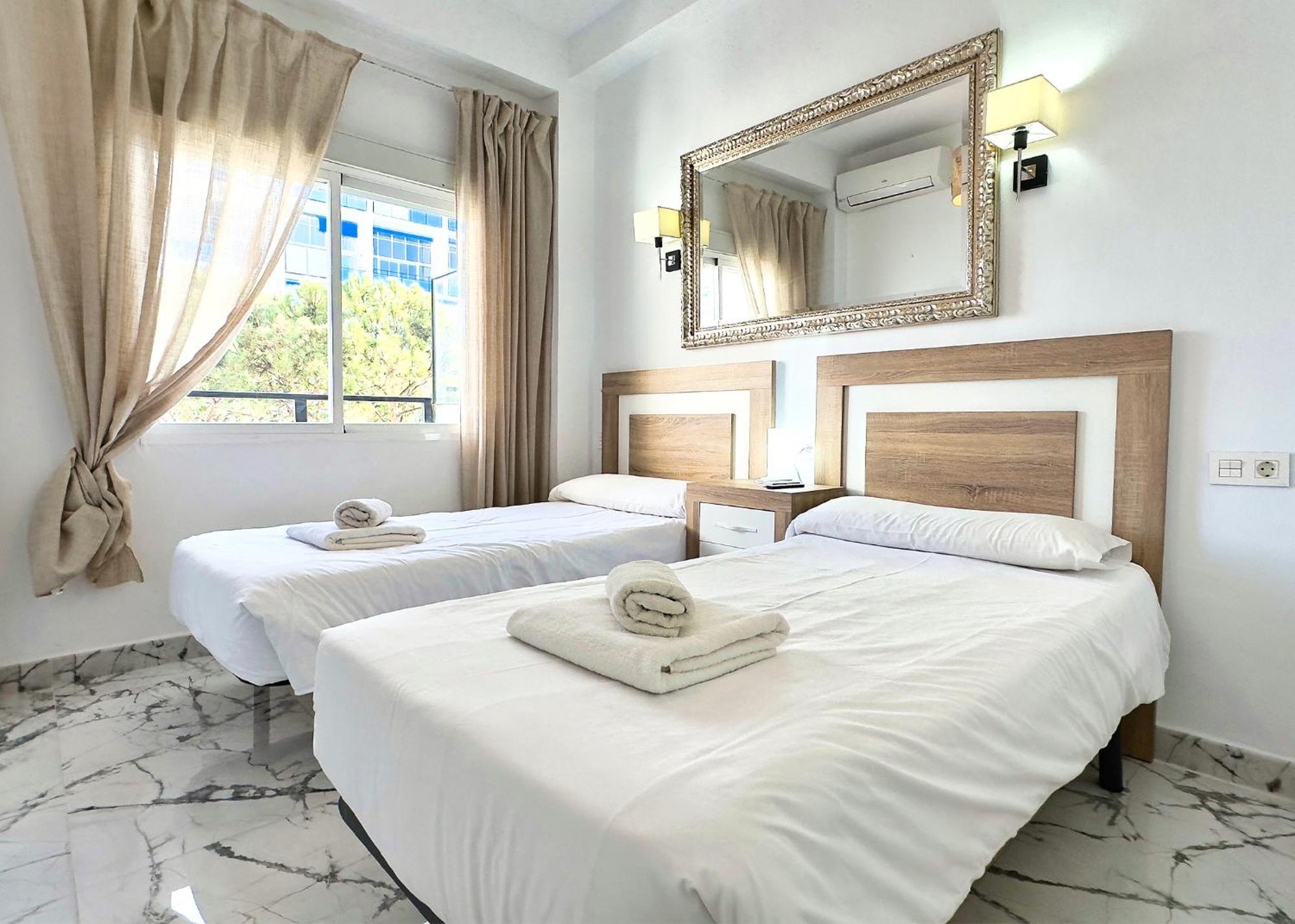 Apartament Skol 424 Stunning One-bedroom With Sea Views *